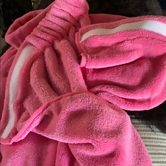 Spa wrap. Super soft . Size 2 - US sizing 12-18. - Picture 3 of 3